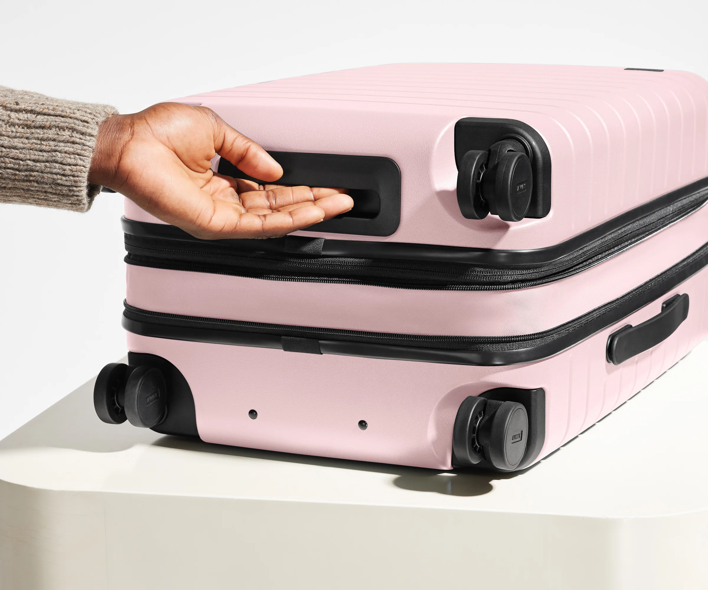 The Bigger Carry-On Flex in Blush Pink - Image 6