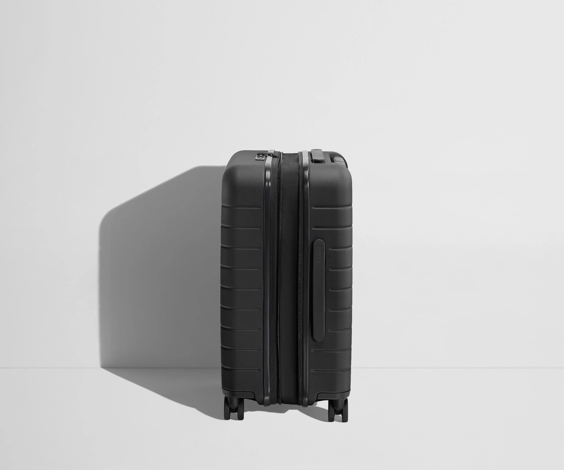 The Carry-On Flex in Jet Black - Image 3