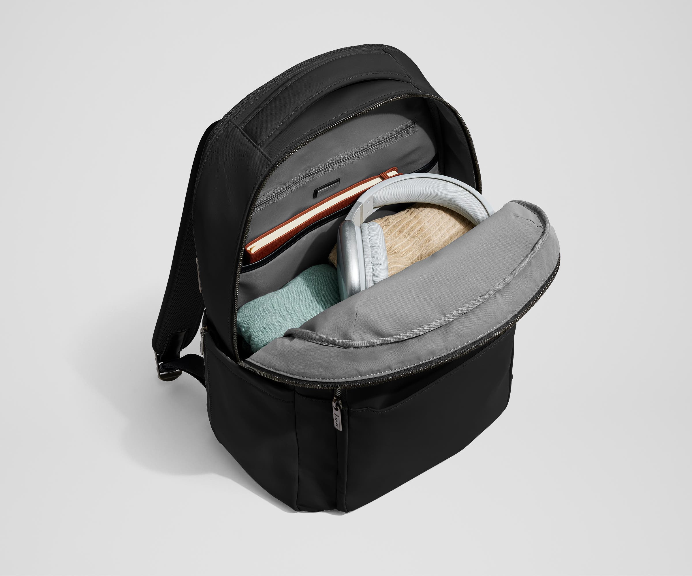 The Commuter Backpack in Jet Black - Image 5