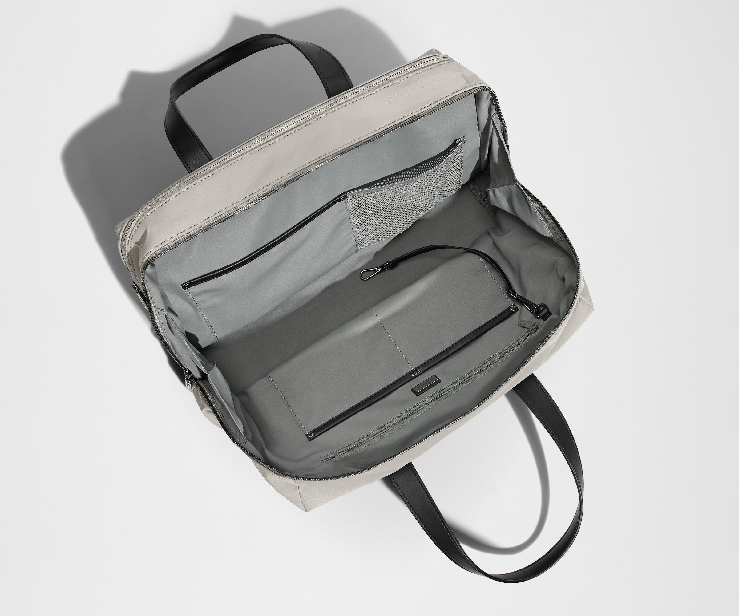 The Everywhere Bag in Cloud Gray - Image 6