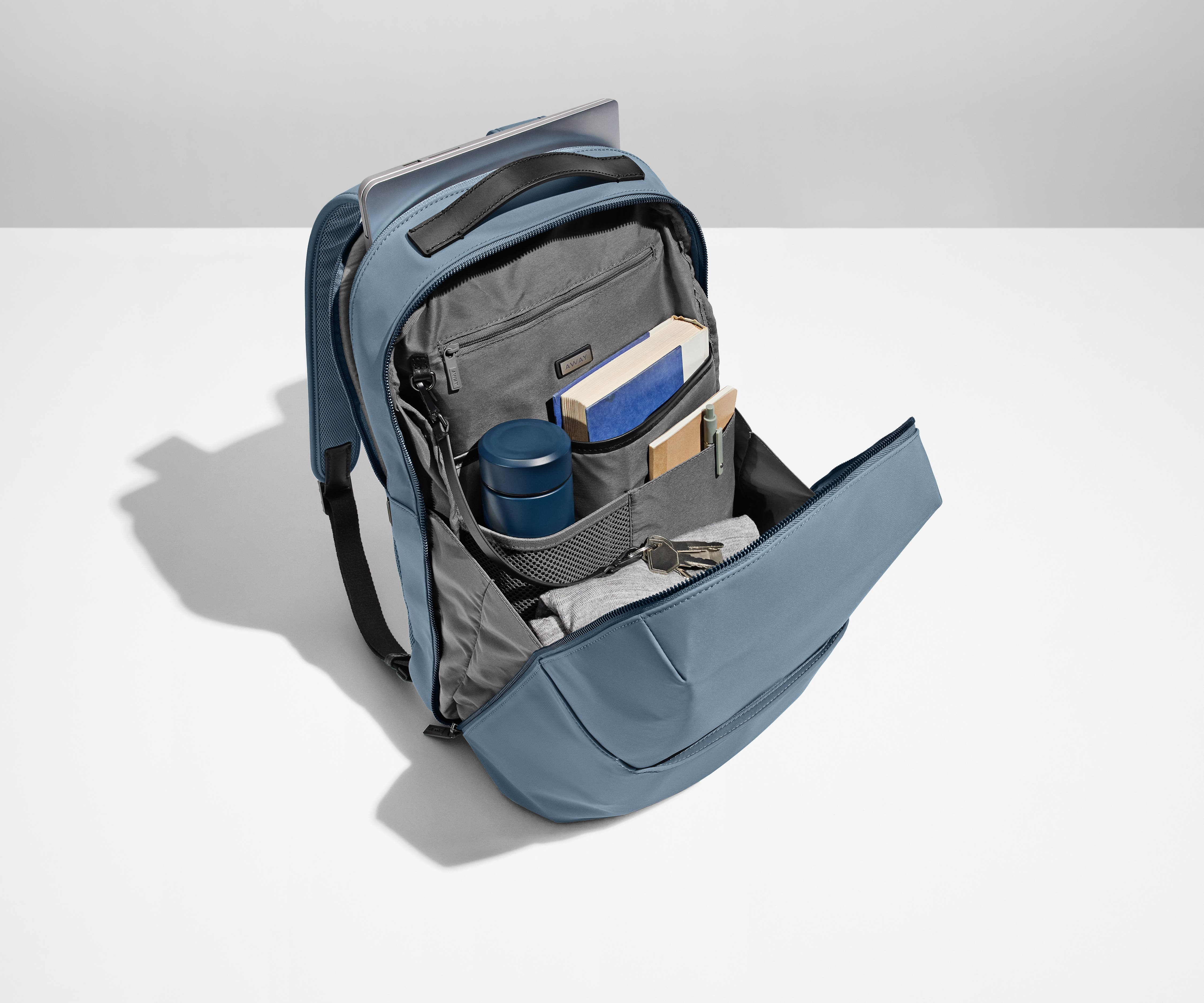 The Everywhere Zip Backpack in Coast Blue - Image 3
