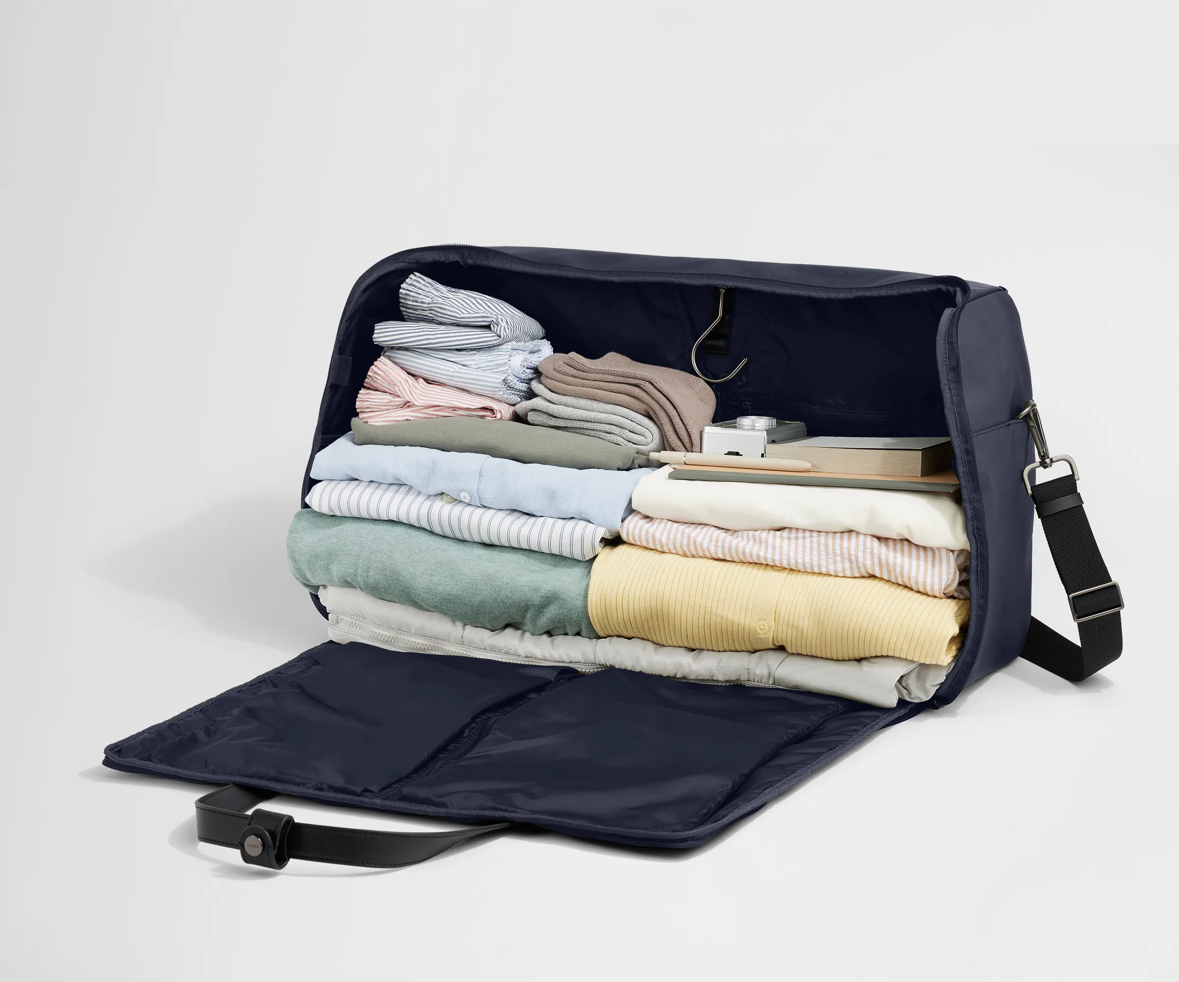 Garment Duffle in Navy Blue - Image 3