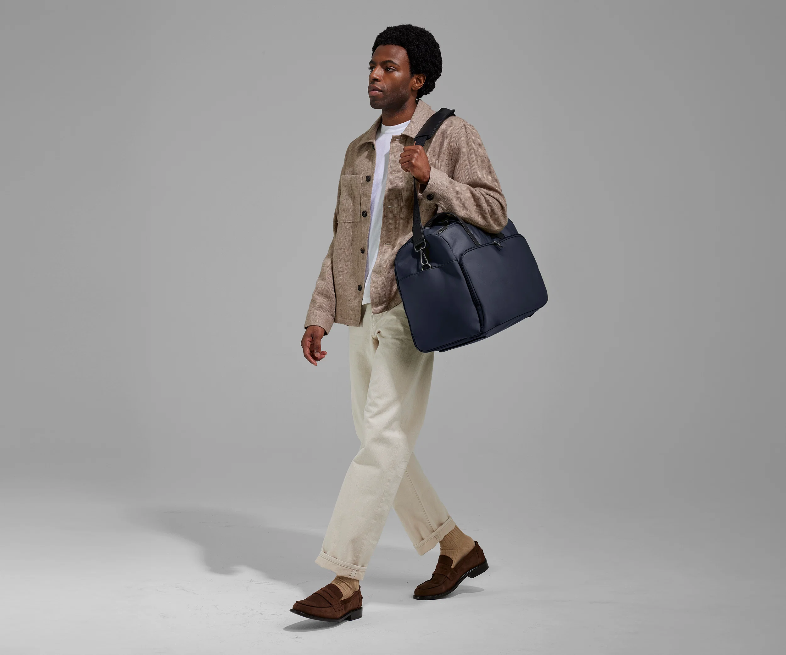 Garment Duffle in Navy Blue - Image 5
