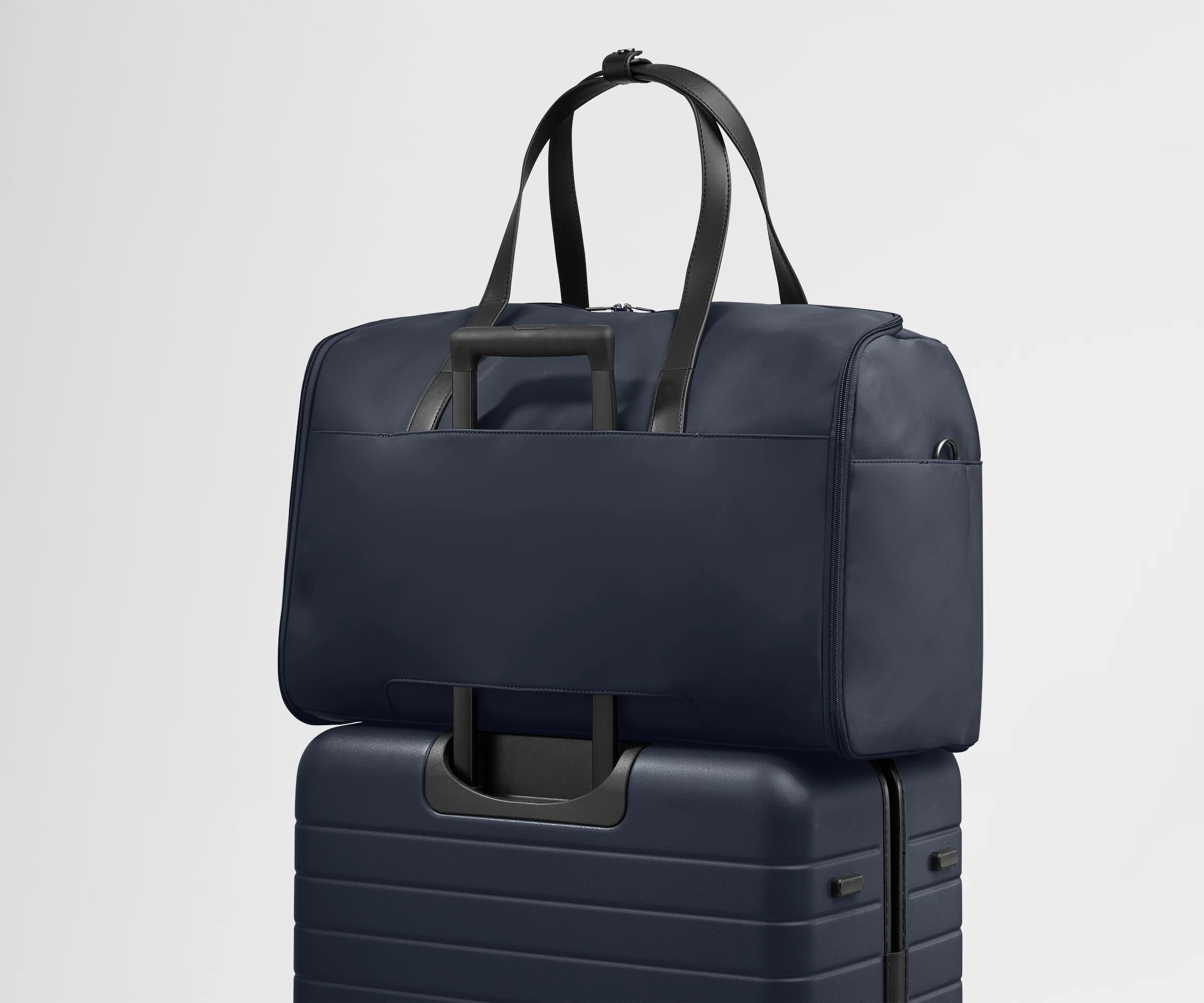 Garment Duffle in Navy Blue - Image 9