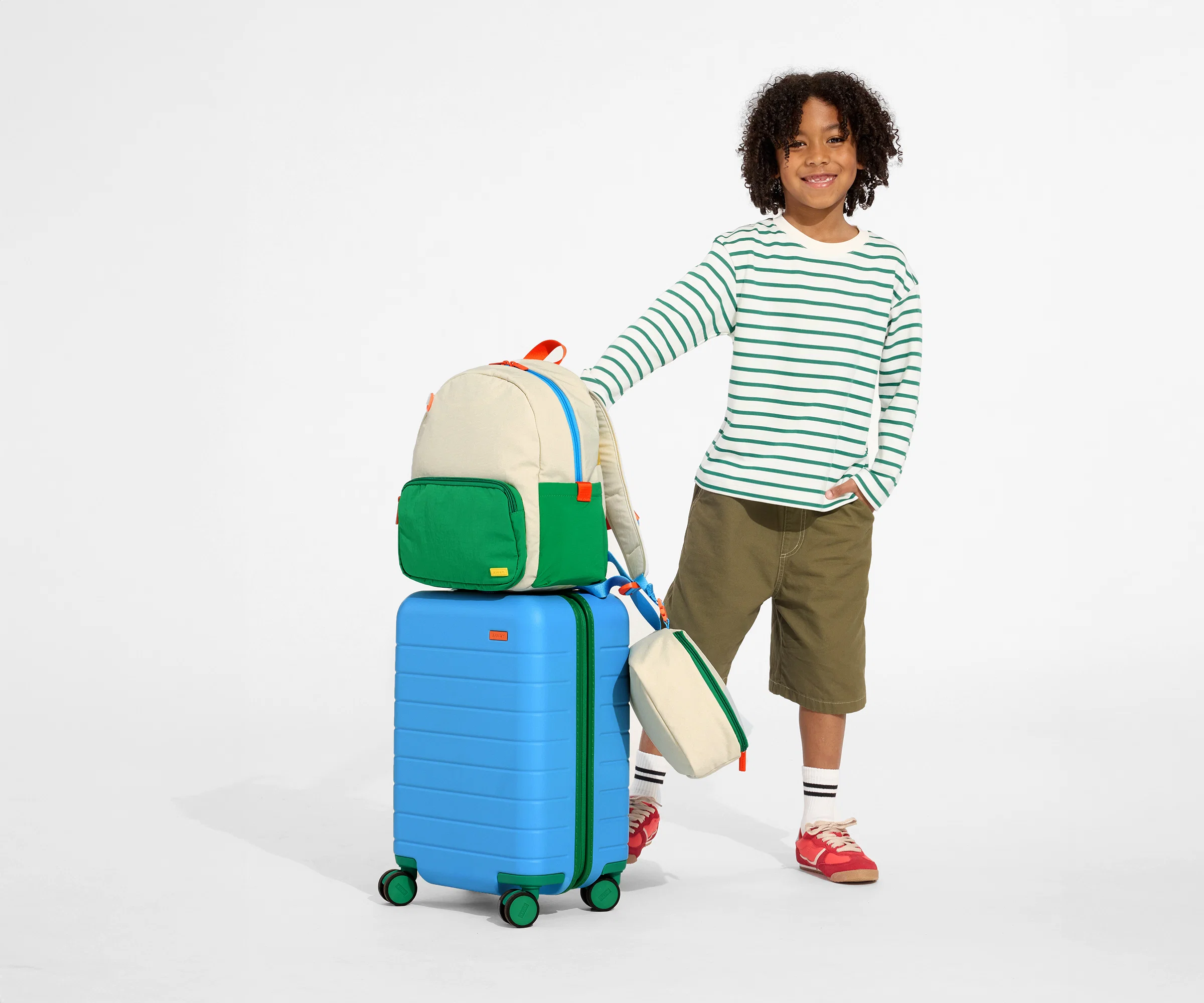 The Kids Carry-On in Splash Blue - Image 7