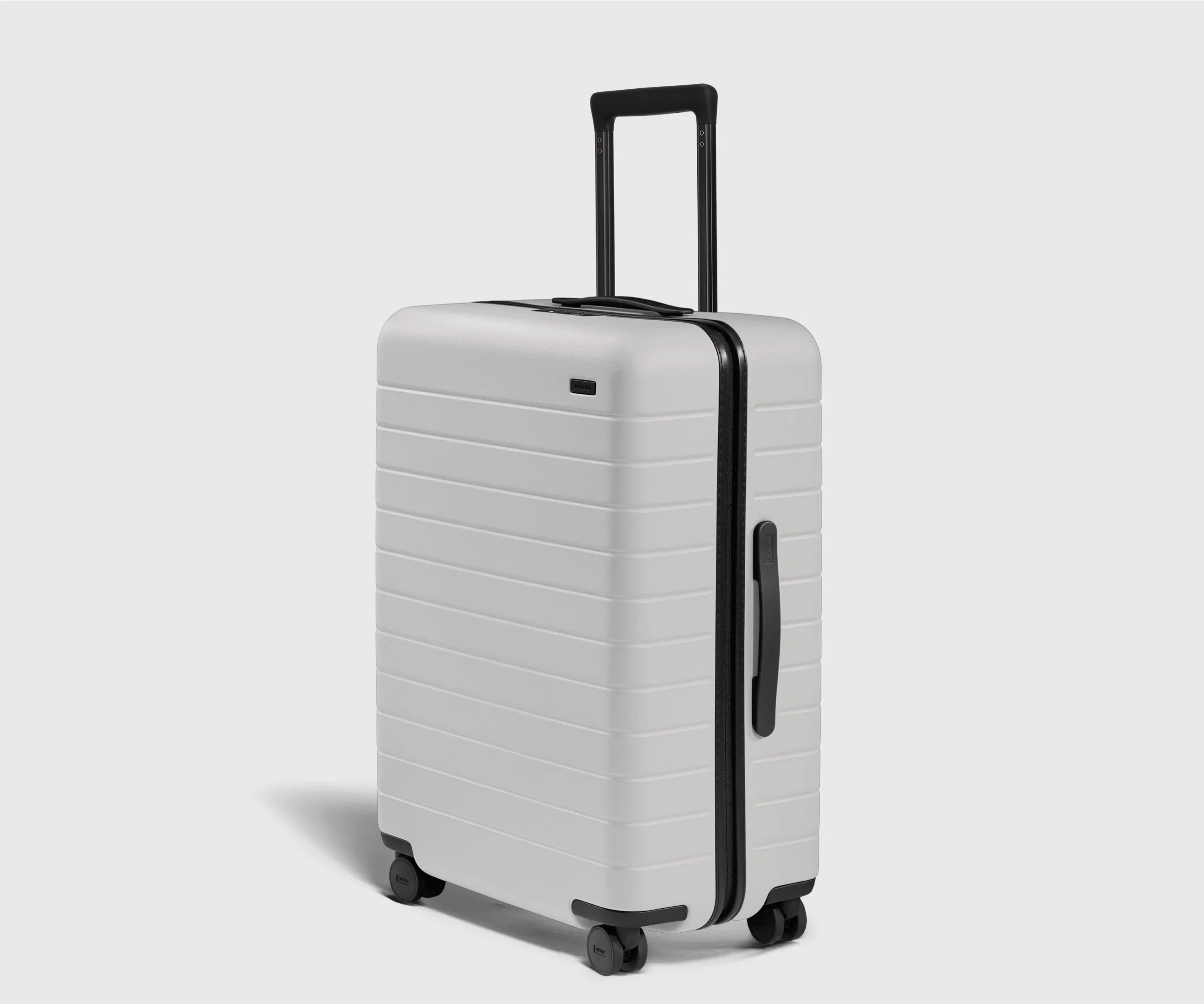 The Medium in Cloud Gray - Image 6