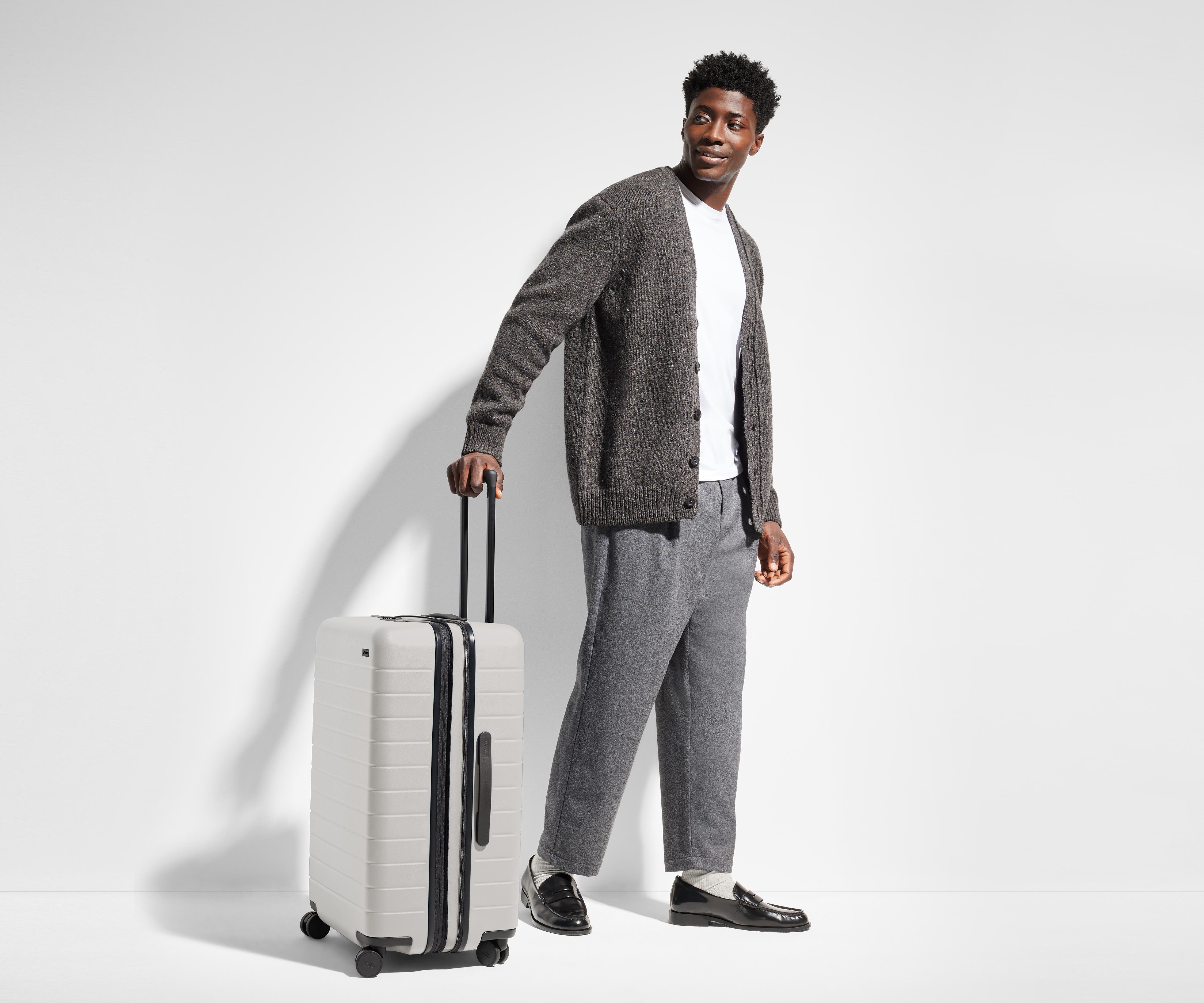 The Medium Flex in Cloud Gray - Image 4