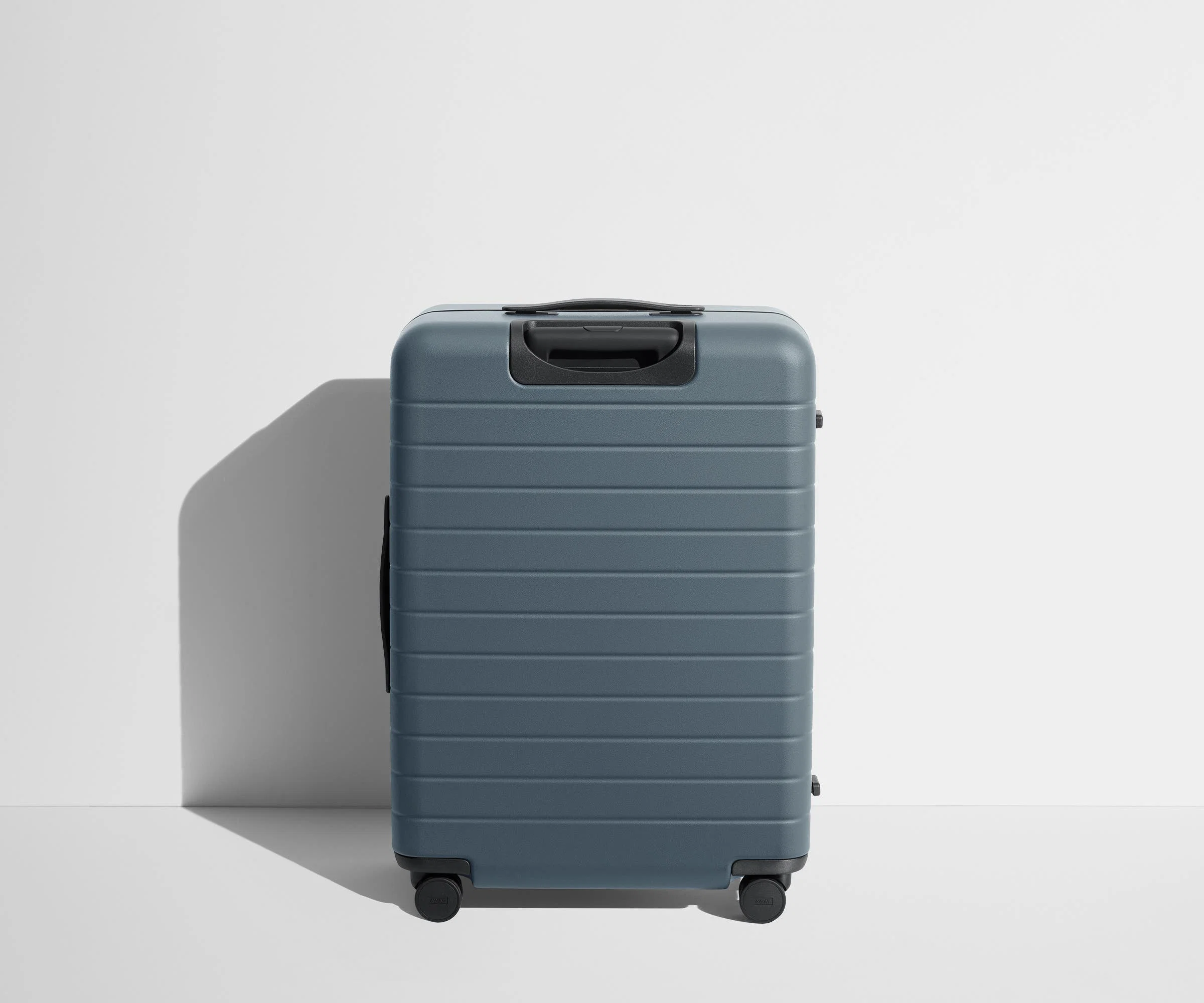 The Medium Flex in Coast Blue - Image 8