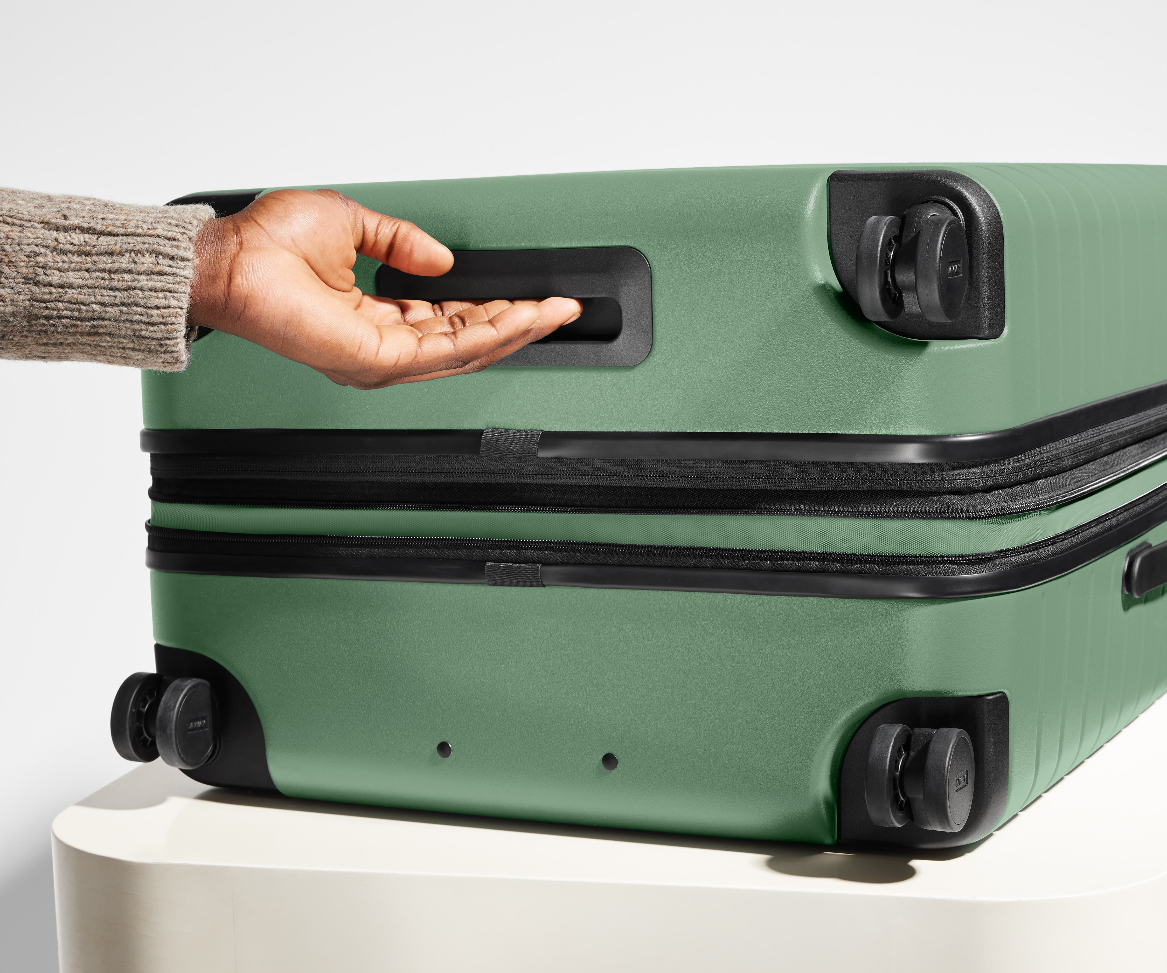 The Medium Flex in Sea Green - Image 7