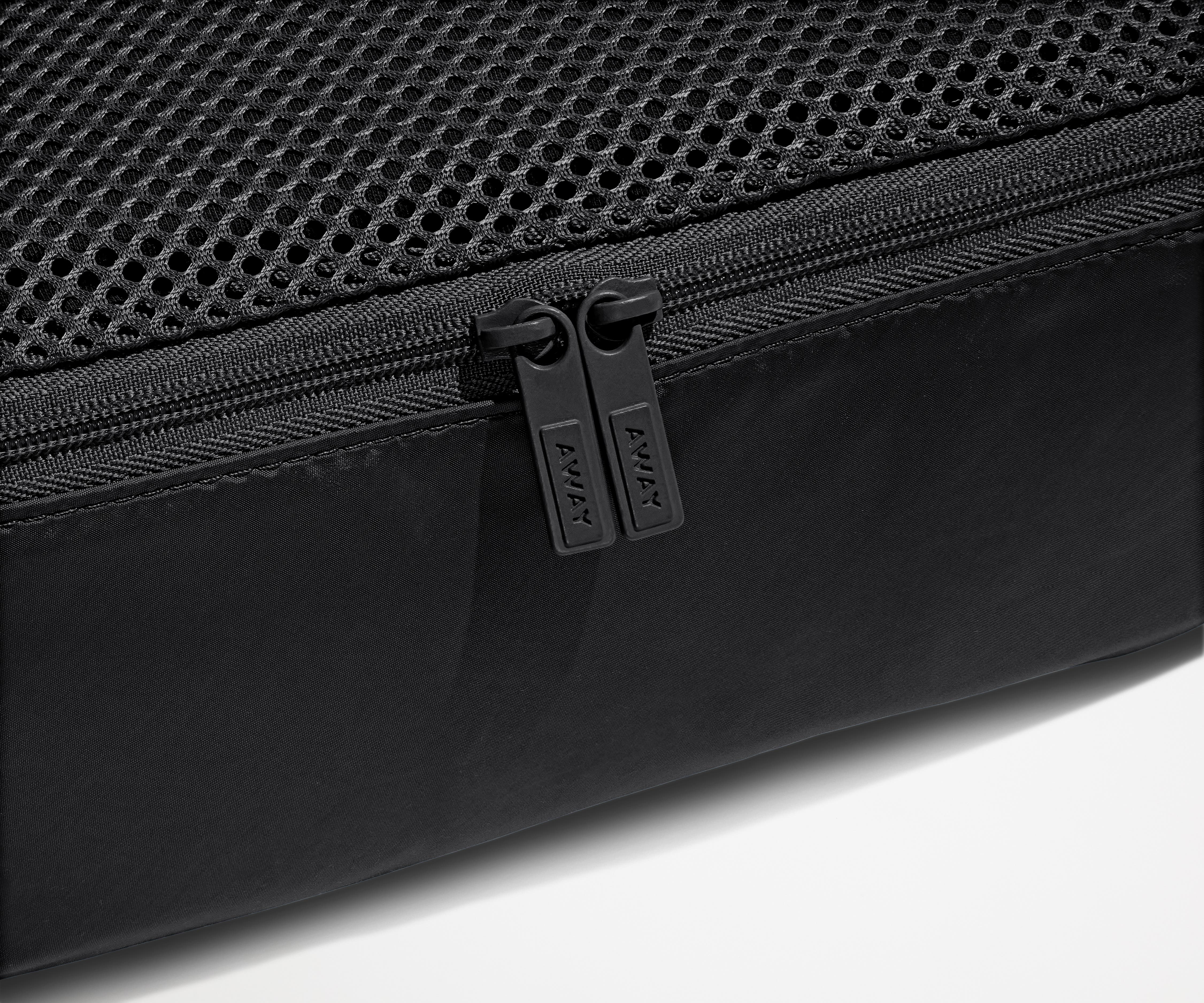 The Insider Packing Cubes in Jet Black - Image 4
