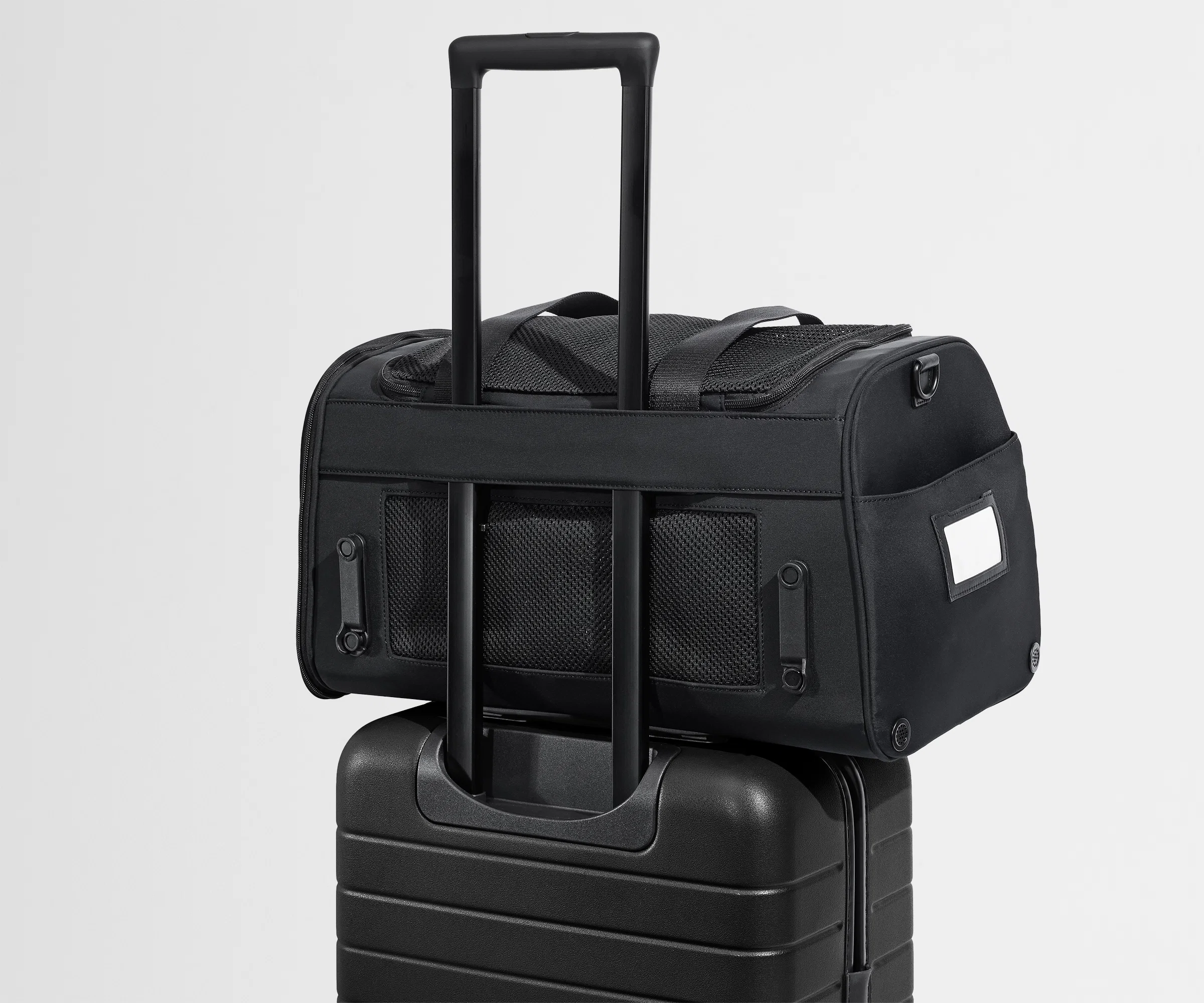 The Pet Carrier in Jet Black - Image 13