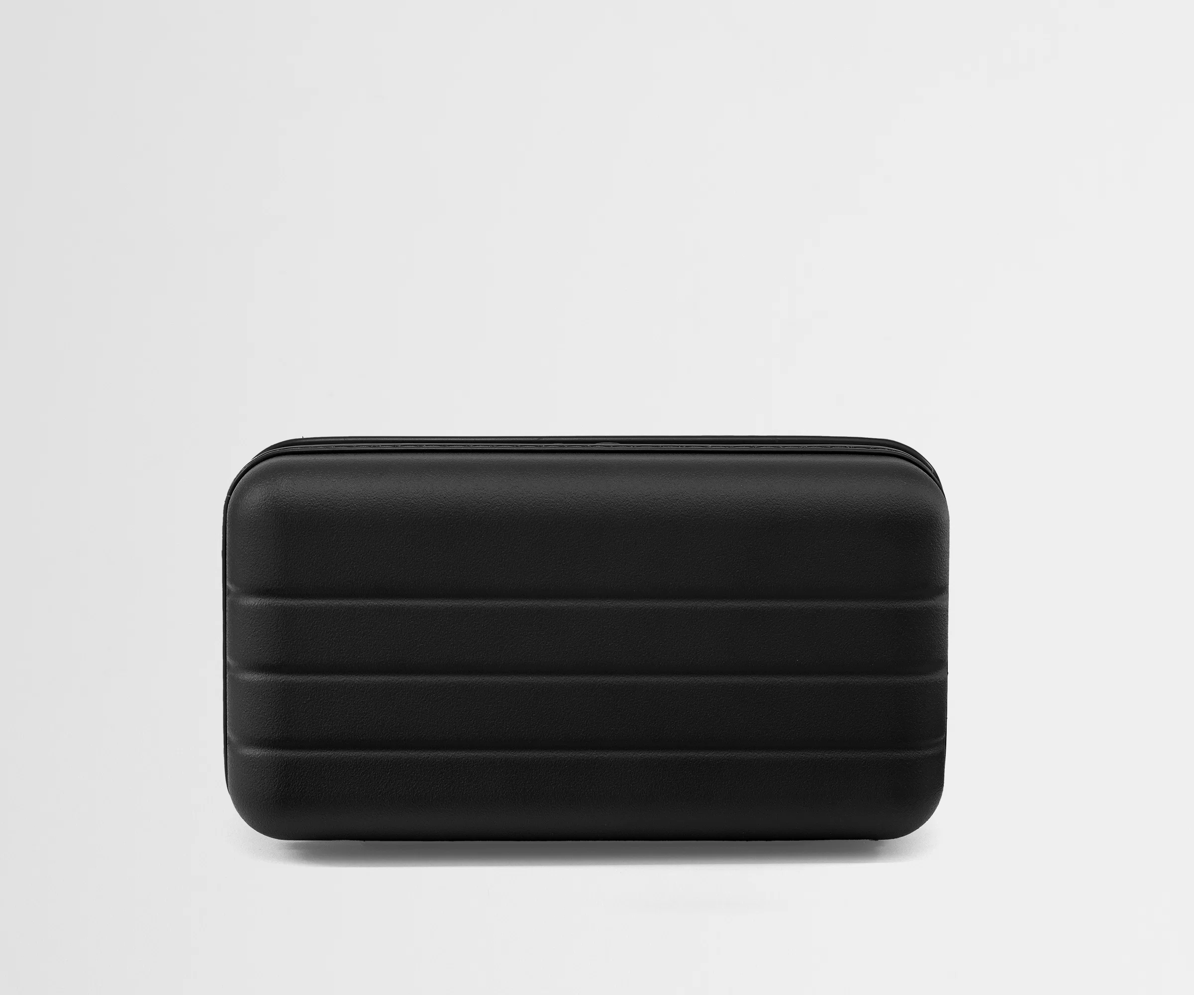 Travel Glasses Case in Jet Black - Image 4