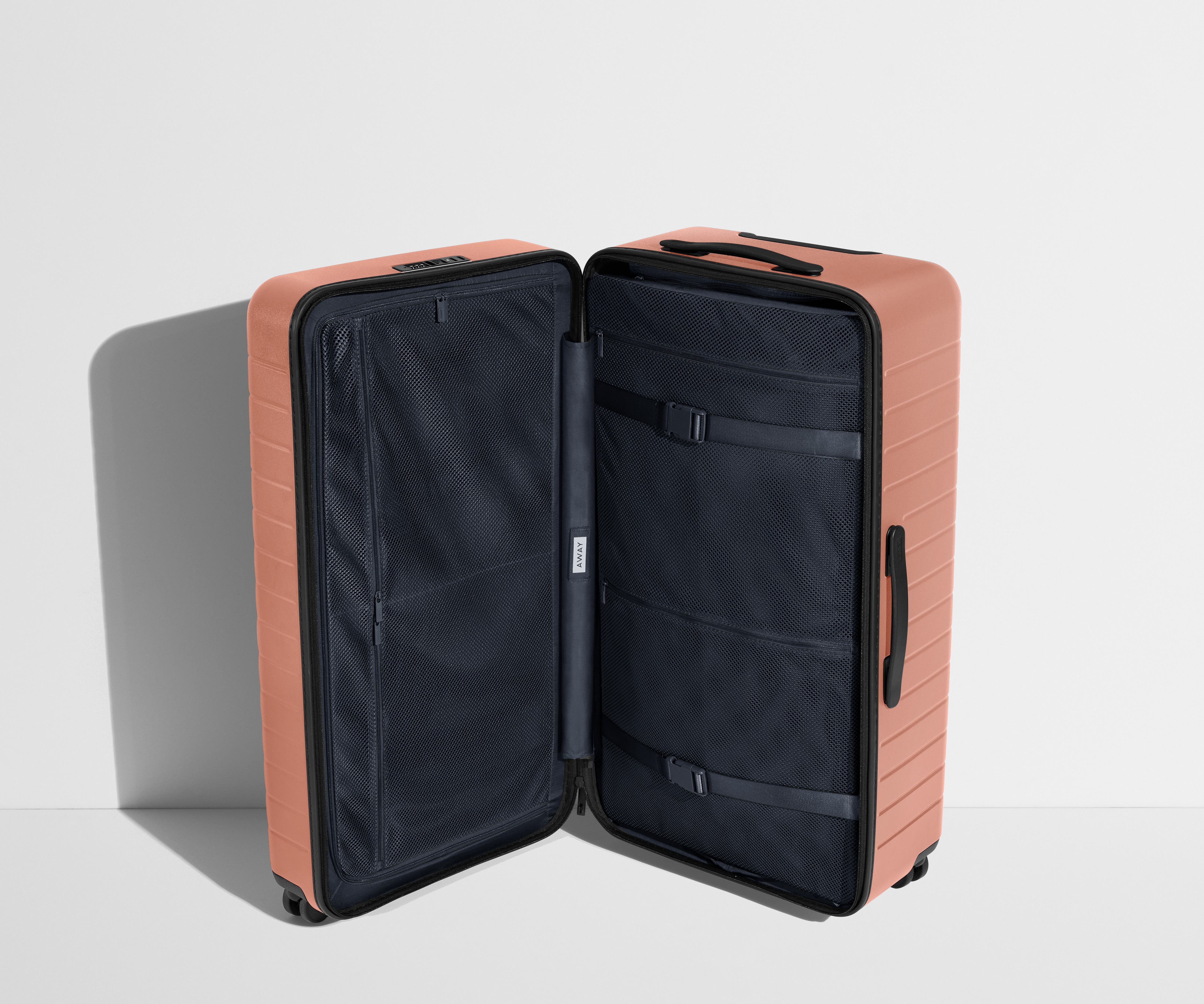 The Trunk in Clay Pink - Image 9