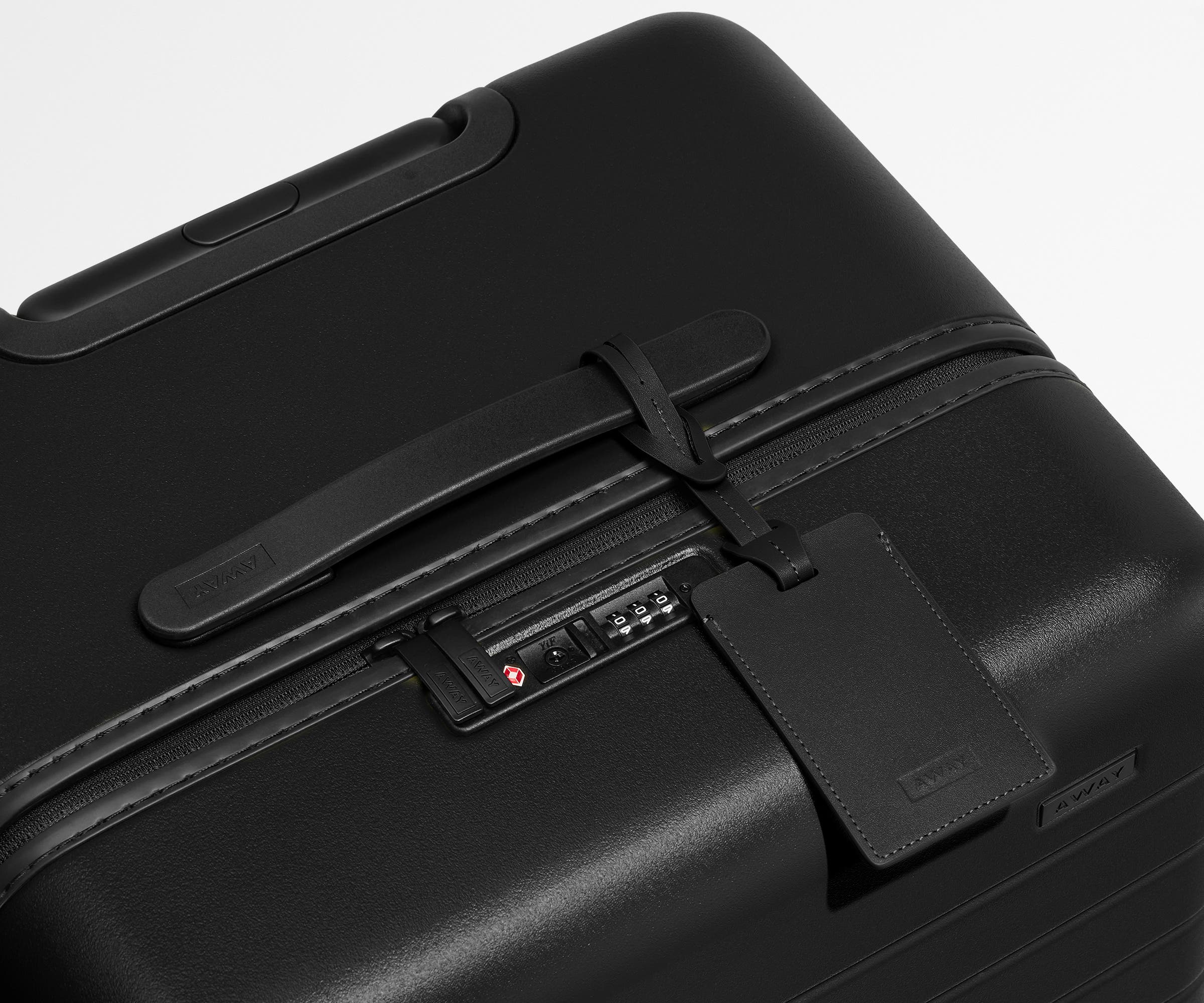 The Trunk in Jet Black - Image 8