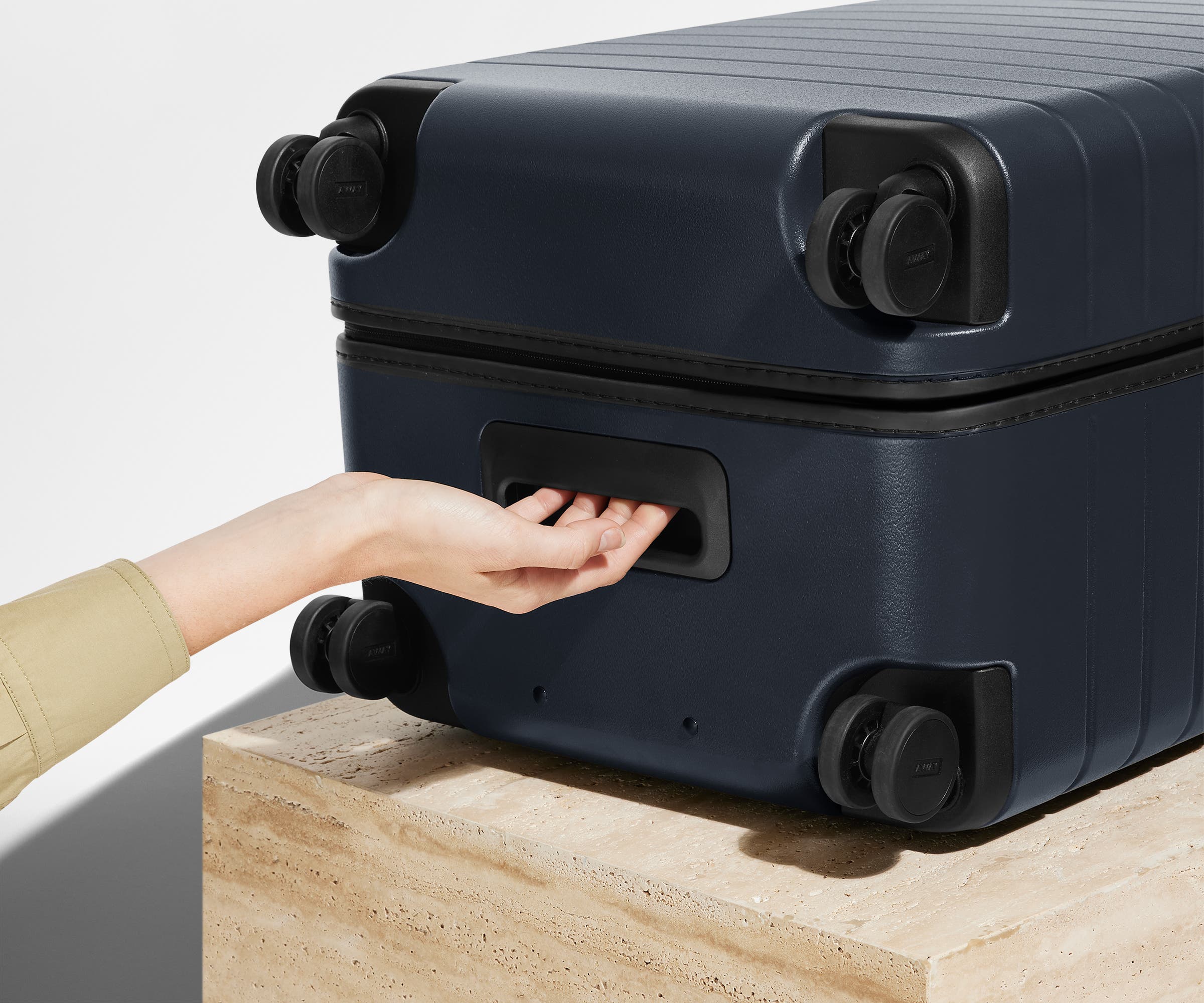 The Trunk in Navy Blue - Image 6