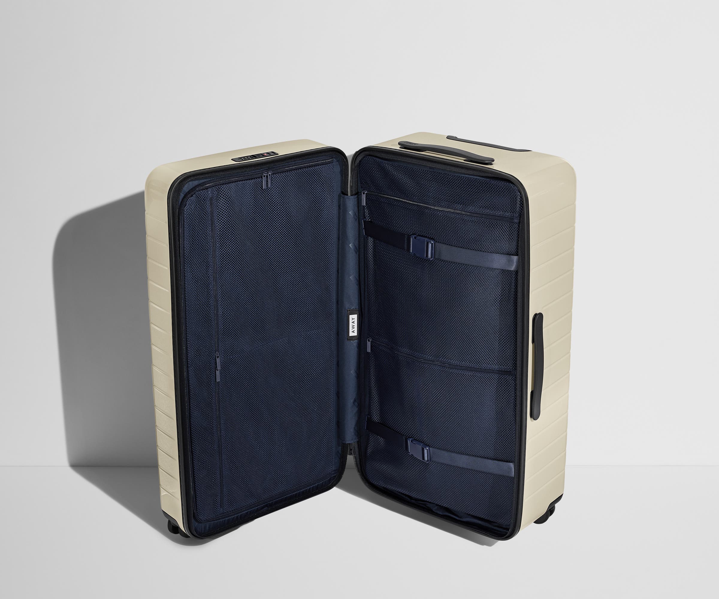The Trunk in Salt White (Gloss) - Image 8